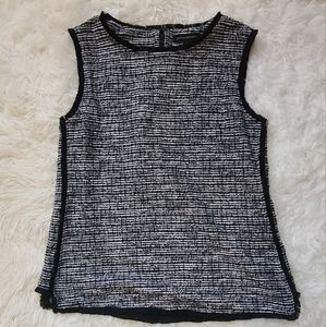 Banana Republic Boucle Shell Top Womens Medium Black White Texture Fringe Hem